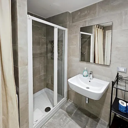 Apartment Third Floor San Lorenzo