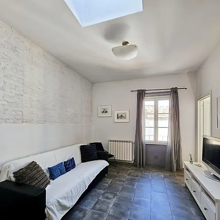 Apartment Third Floor San Lorenzo
