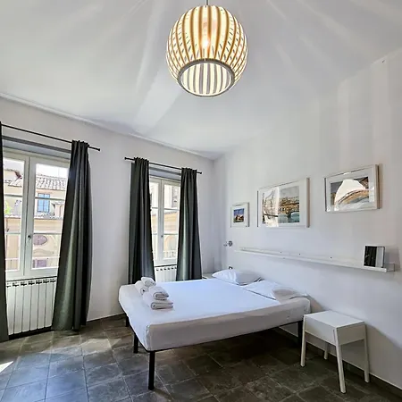 Third Floor San Lorenzo Apartment Florence